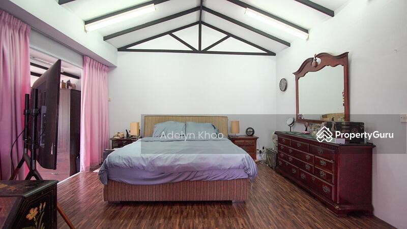 ADELYN 93259988 TOP SCHOOLS, LANDED OPPORTUNITY,BEAUTIFUL SEMI D @ JALAN PARI KIKIS 