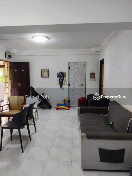 952 Hougang Avenue 9 HDB Flat | D19 Hougang | Prop-GPT the AI-Powered Property Guru