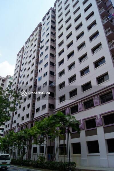 952 Hougang Avenue 9