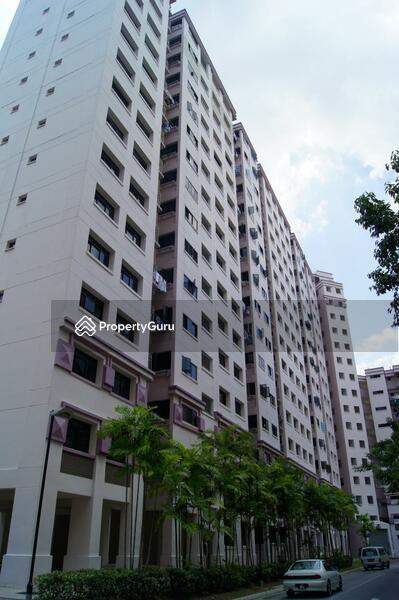 952 Hougang Avenue 9