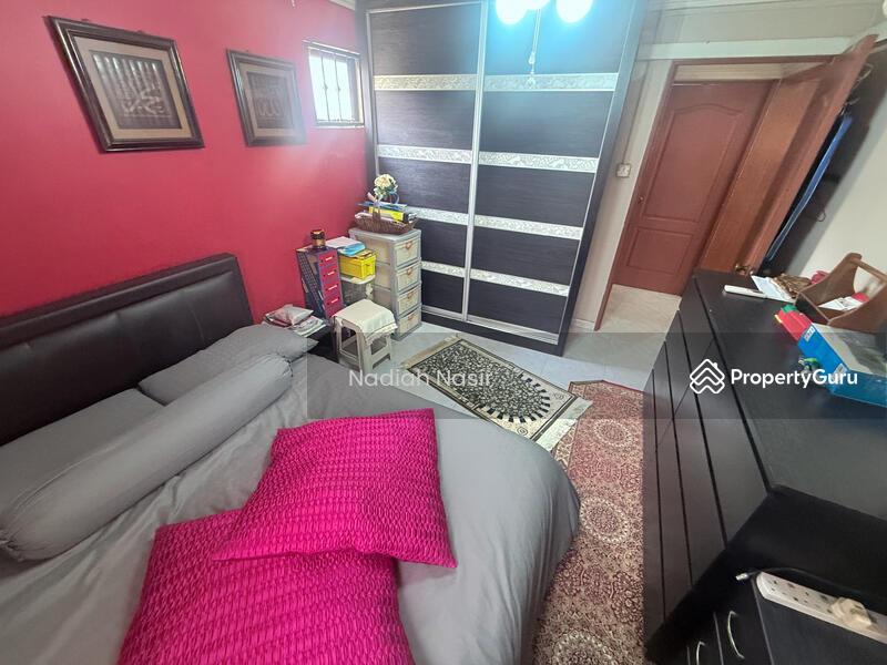 402 Woodlands Street 41