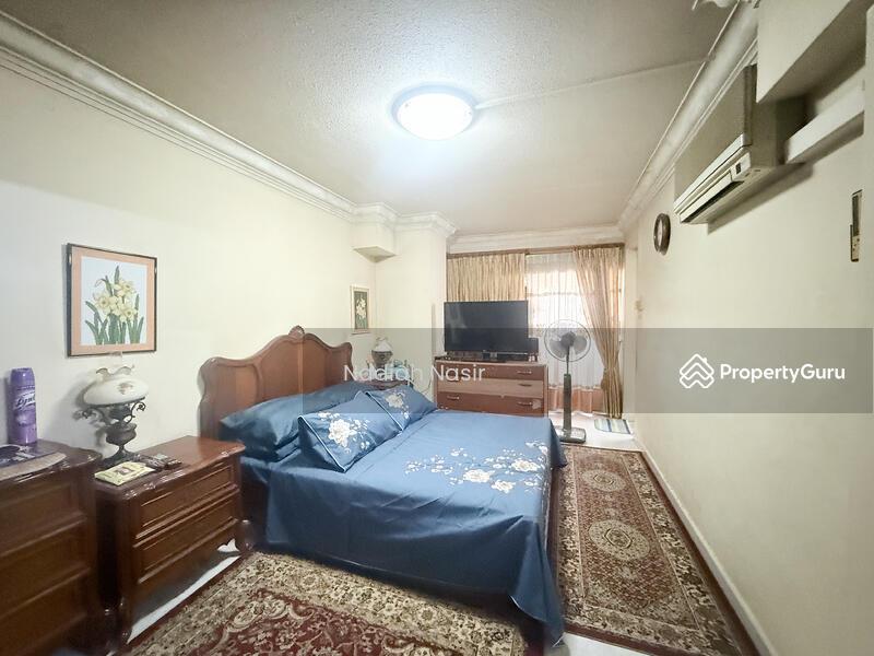 402 Woodlands Street 41