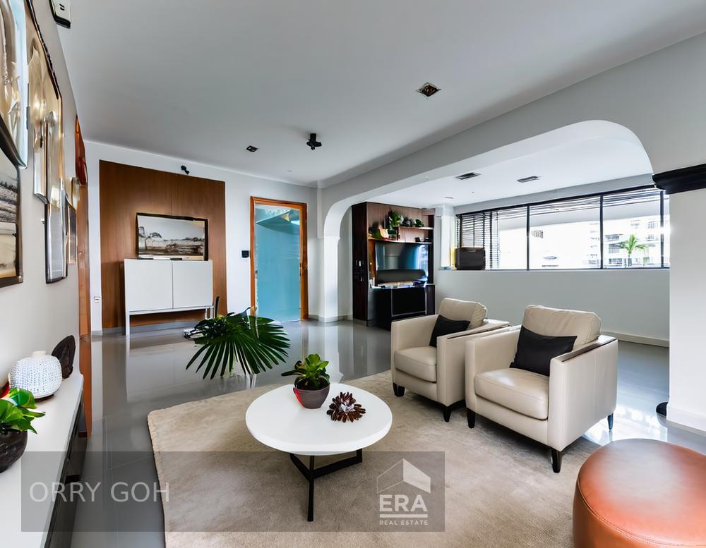 HDB - 3 room for Sale: Serangoon North Avenue 4, Serangoon, D19, 550529