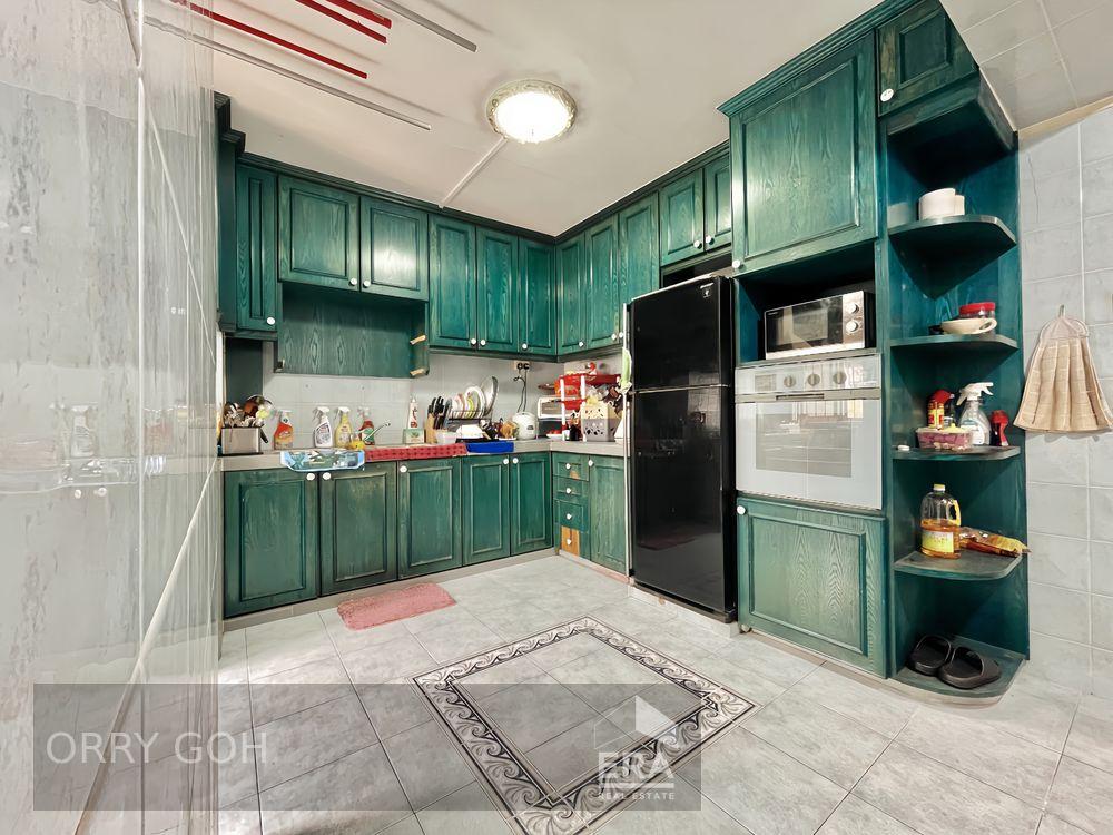 HDB - 3 room for Sale: Serangoon North Avenue 4, Serangoon, D19, 550529