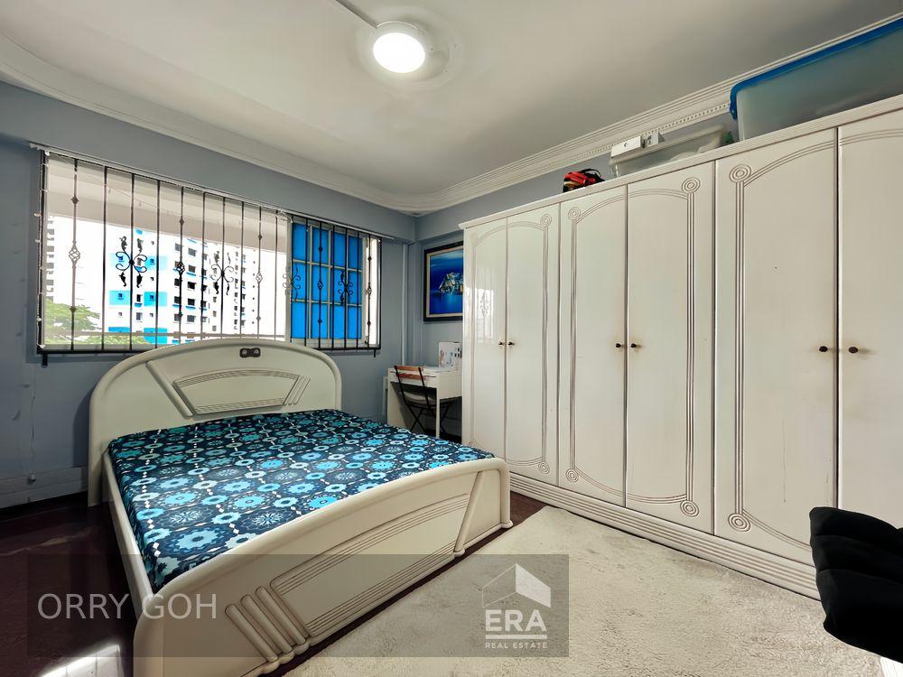 HDB - 3 room for Sale: Serangoon North Avenue 4, Serangoon, D19, 550529