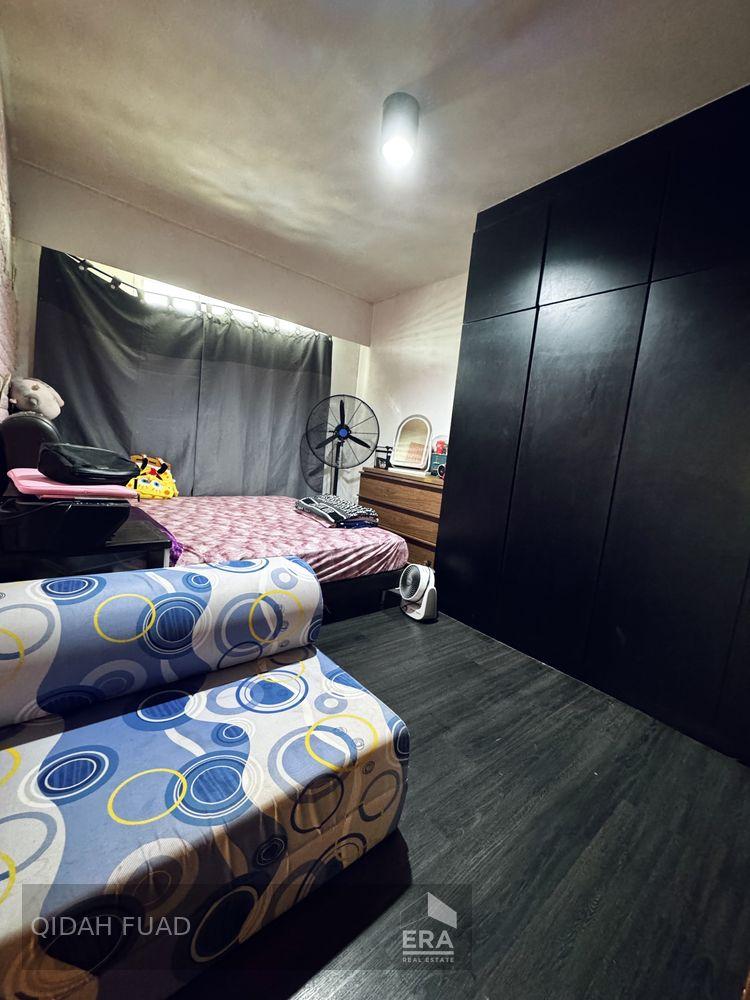 HDB - 2 room for Sale: Canberra Street, D27, 752129