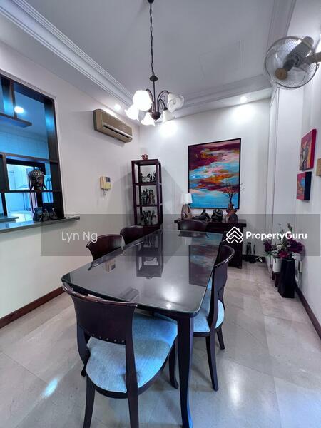 D19 Landed  2.5 storey corner terrace + basement @ Serangoon Garden Way, Porchester