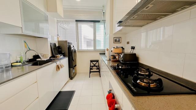 10A Bendemeer Light HDB Apartment For Sale, $1,200,000, 3 Bed 2 Bath 1,001 sqft $1,199.00 psf