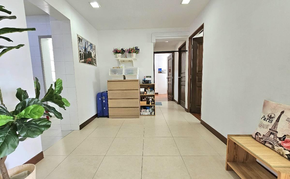 275C Compassvale Link HDB Apartment For Sale, $866,000, 3 Bed 2 Bath 969 sqft $894.00 psf