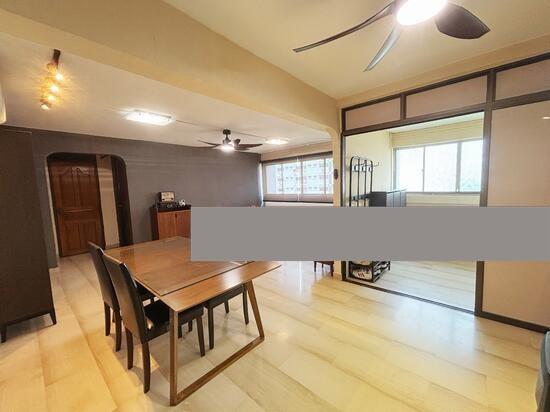 HDB Apartment for Sale: Tampines, D18, 520443