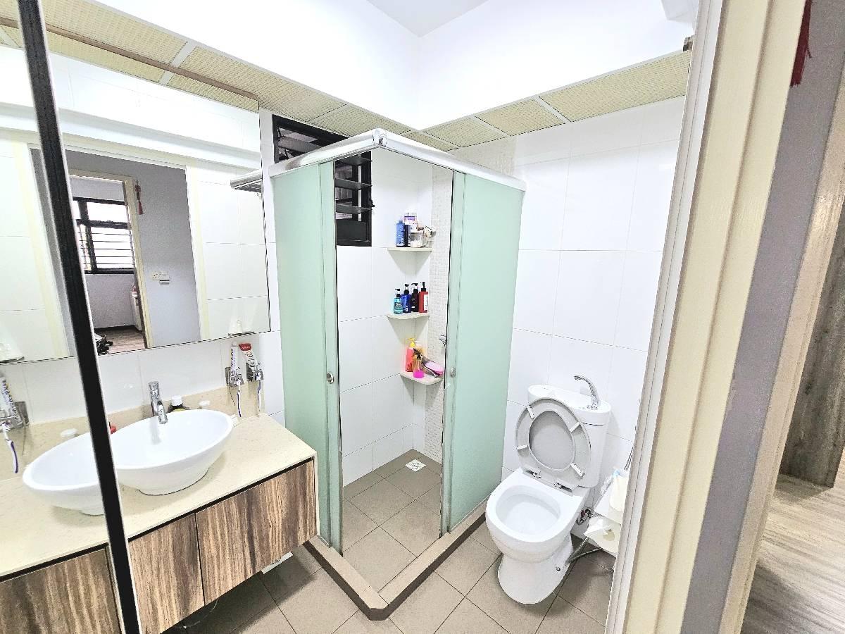 991B Buangkok Link HDB Apartment For Sale, $665,000, 3 Bed 2 Bath 1,001 sqft $664.00 psf