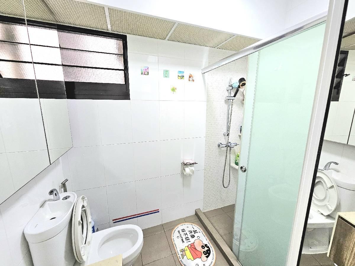 991B Buangkok Link HDB Apartment For Sale, $665,000, 3 Bed 2 Bath 1,001 sqft $664.00 psf