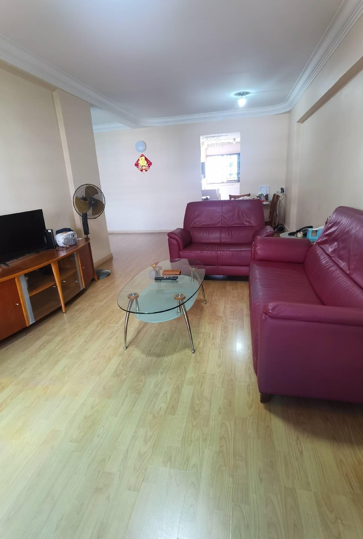 HDB Apartment for Sale: Yishun, D27, 760627
