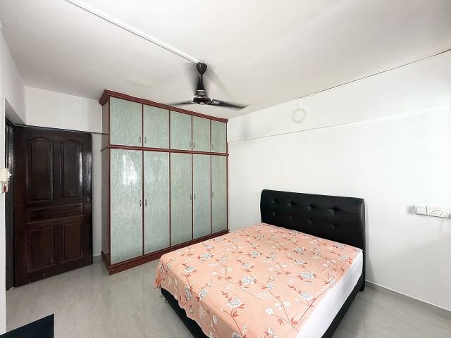 HDB Apartment for Sale: Tampines, D18, 520276