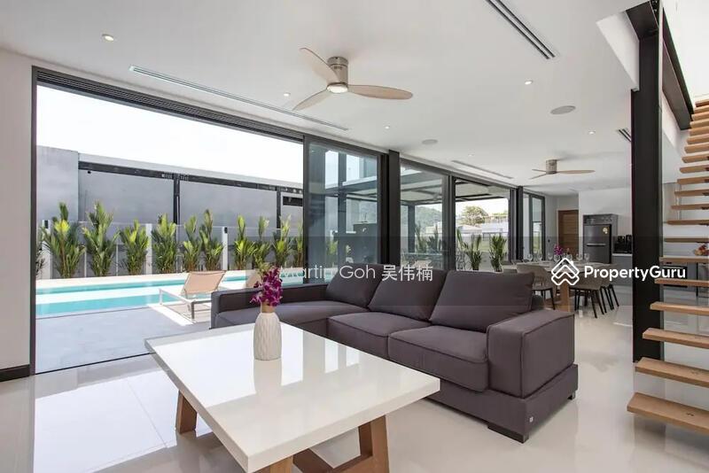 RARE! ONLY $1,6xxPSF Elevated Plot Near MRT MARTIN 9320.20.20