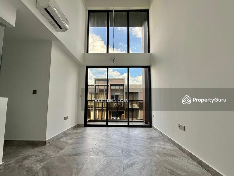 Prop-GPT: Condominium: D27 Yishun The Commodore