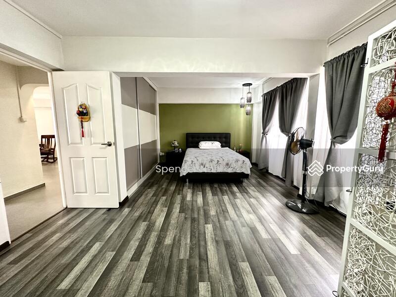 HDB Flat for Sale: Tampines, D18, 520249