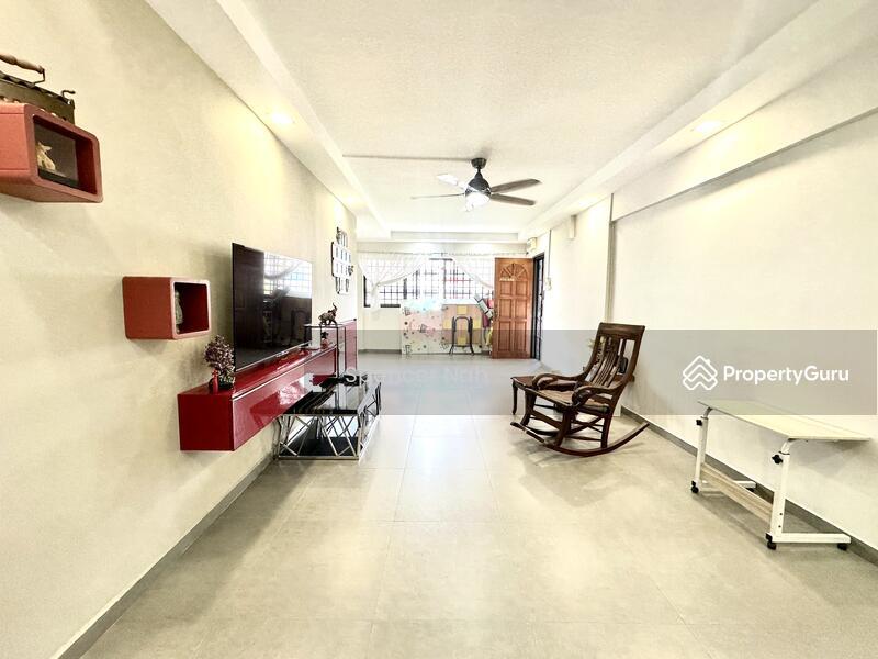 HDB Flat for Sale: Tampines, D18, 520249