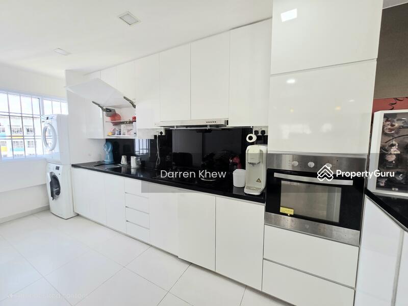 708 Jurong West Street 71