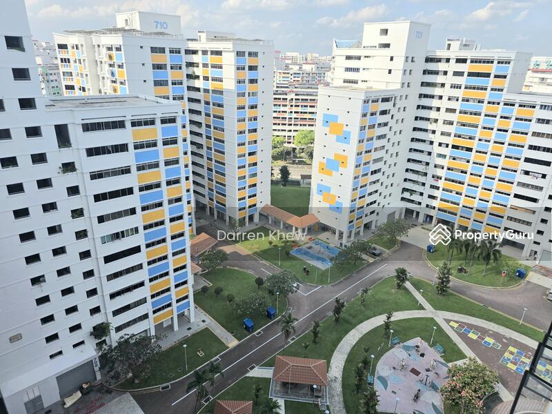 708 Jurong West Street 71