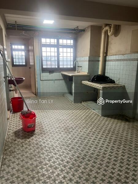 HDB Flat for Sale: Geylang, D14, 380016