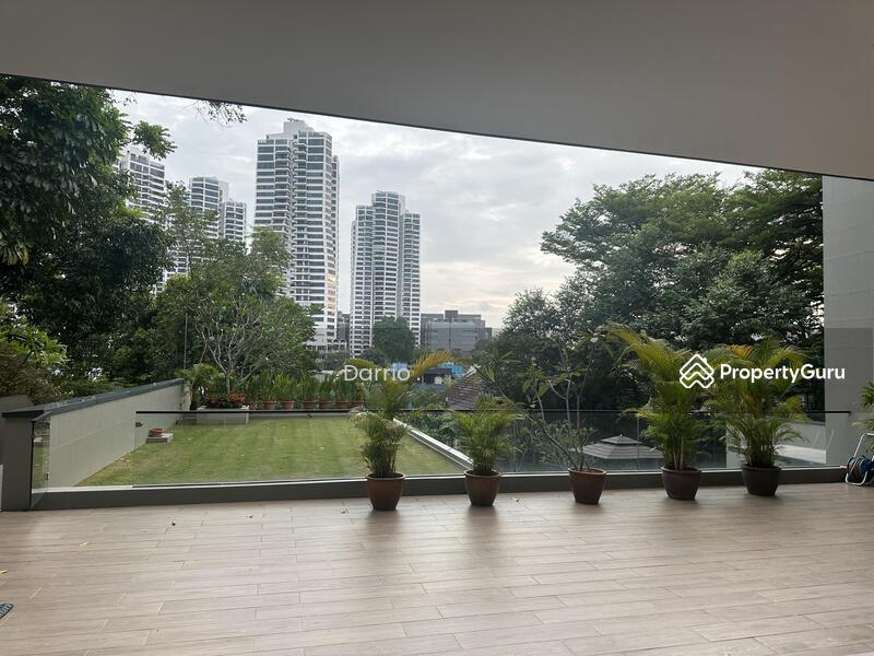 Newish LUXURY Victoria Park Hilltop GCB