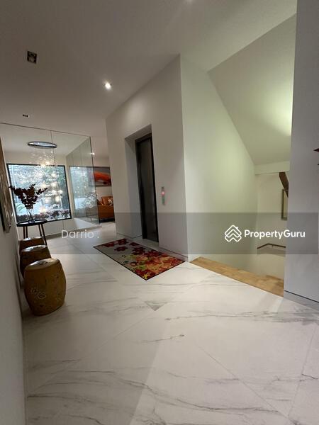 Newish LUXURY Victoria Park Hilltop GCB