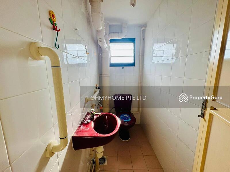 HDB Flat for Sale: D13, 370066