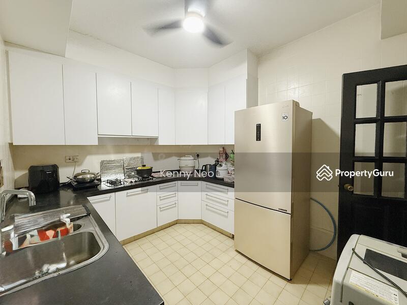 Condominium for Sale: Marine Parade, D15, 448908