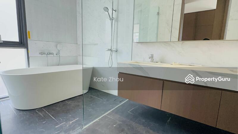 Semi-Detached for Sale: Holland, D10, 279254