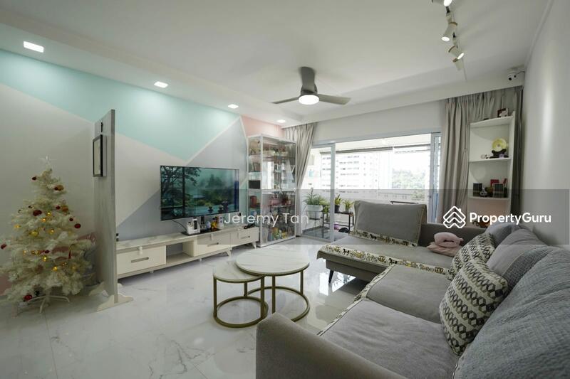 Prop-GPT: HDB Flat: D04 Telok Blangah 67 Telok Blangah Drive