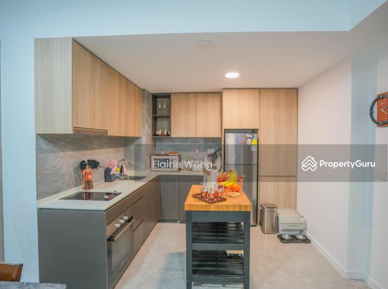Condominium for Sale: D05, 118175