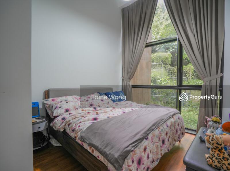 Condominium for Sale: D05, 118175