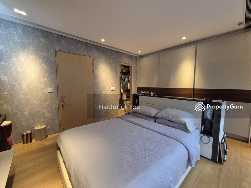 Palms @ Sixth Avenue