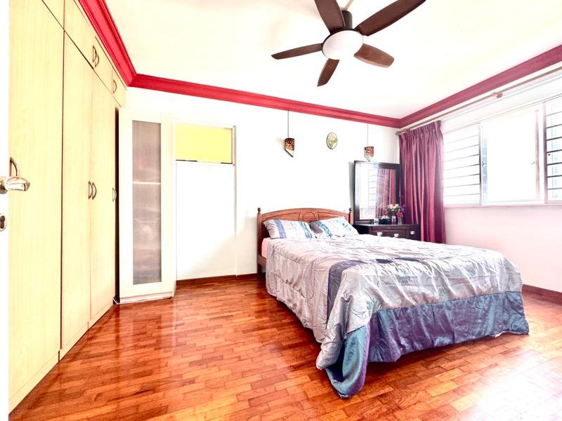 13 Teck Whye Lane HDB Apartment For Sale, $650,000, 3 Bed 2 Bath 1,280 sqft $508.00 psf