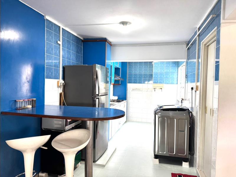 13 Teck Whye Lane HDB Apartment For Sale, $650,000, 3 Bed 2 Bath 1,280 sqft $508.00 psf