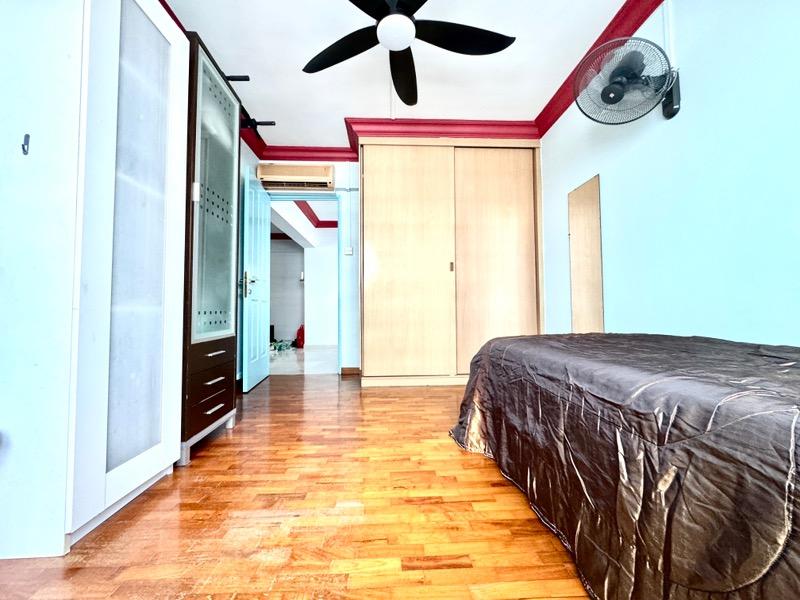 13 Teck Whye Lane HDB Apartment For Sale, $650,000, 3 Bed 2 Bath 1,280 sqft $508.00 psf