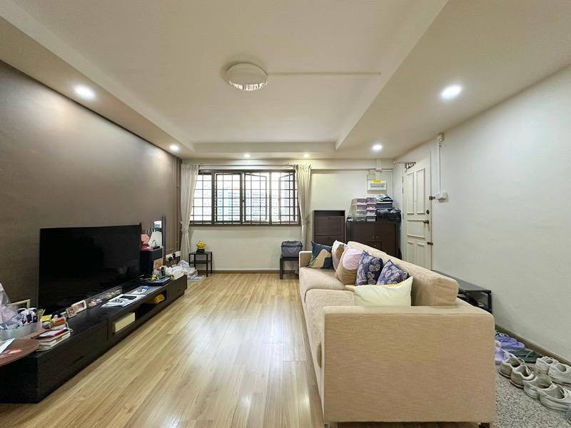 Prop-GPT: HDB Apartment: D16 Chai Chee 56 Chai Chee Drive