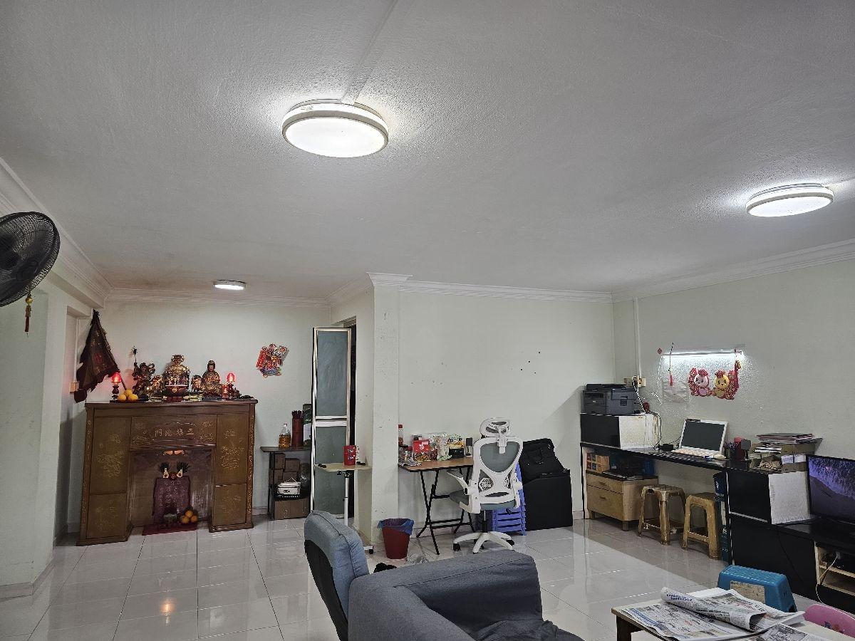 HDB Apartment for Sale: Yishun, D27, 760641