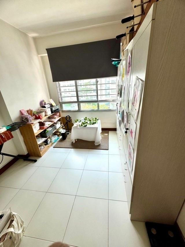 HDB Apartment for Sale: Yishun, D27, 760446
