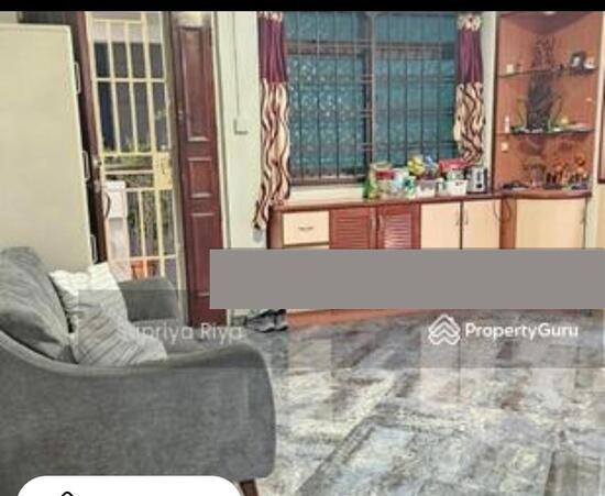 230 Compassvale Walk HDB Apartment For Sale, $610,000, 3 Bed 2 Bath 1,087 sqft $561.00 psf