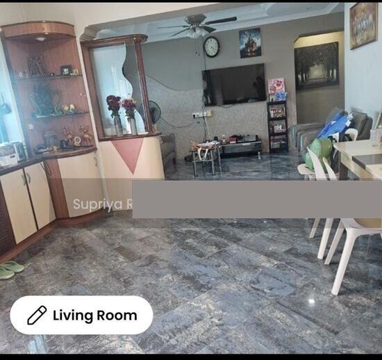 230 Compassvale Walk HDB Apartment For Sale, $610,000, 3 Bed 2 Bath 1,087 sqft $561.00 psf