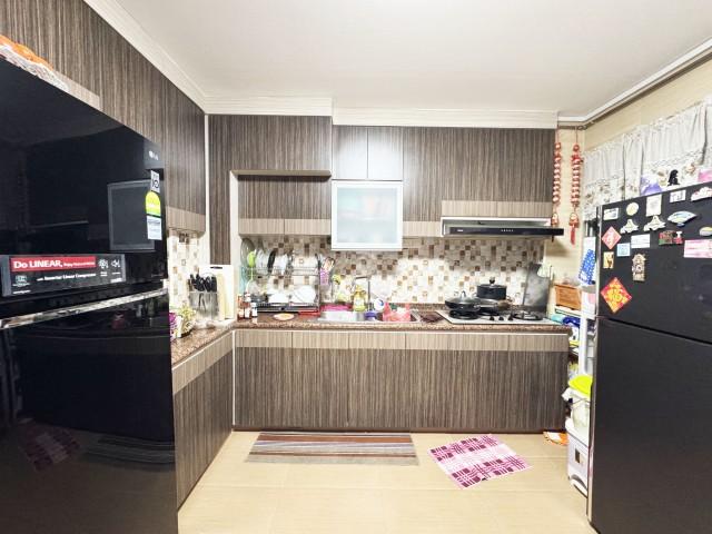 457 Pasir Ris Drive 4 HDB Apartment For Sale, $920,000, 4 Bed 2 Bath 1,528 sqft $602.00 psf