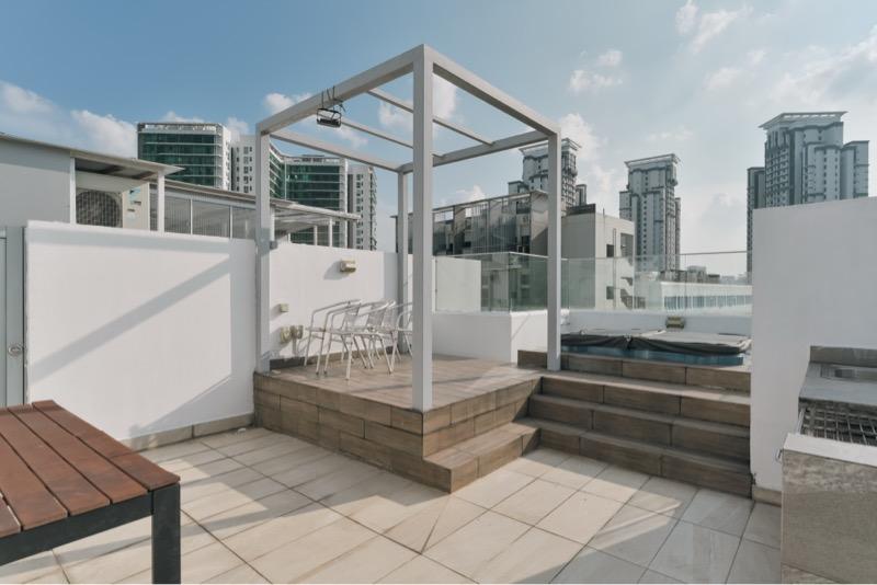 Natura @ Hillview Condominium For Sale, $1,220,000, 2 Bed 1 Bath 990 sqft $1,232.00 psf