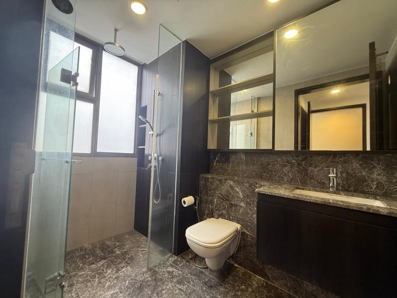 The Inflora Condominium For Sale, $1,750,000, 3 Bed 3 Bath 1,582 sqft $1,106.00 psf