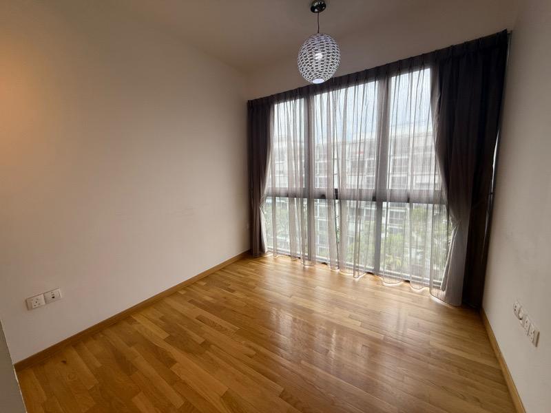 The Inflora Condominium For Sale, $1,750,000, 3 Bed 3 Bath 1,582 sqft $1,106.00 psf