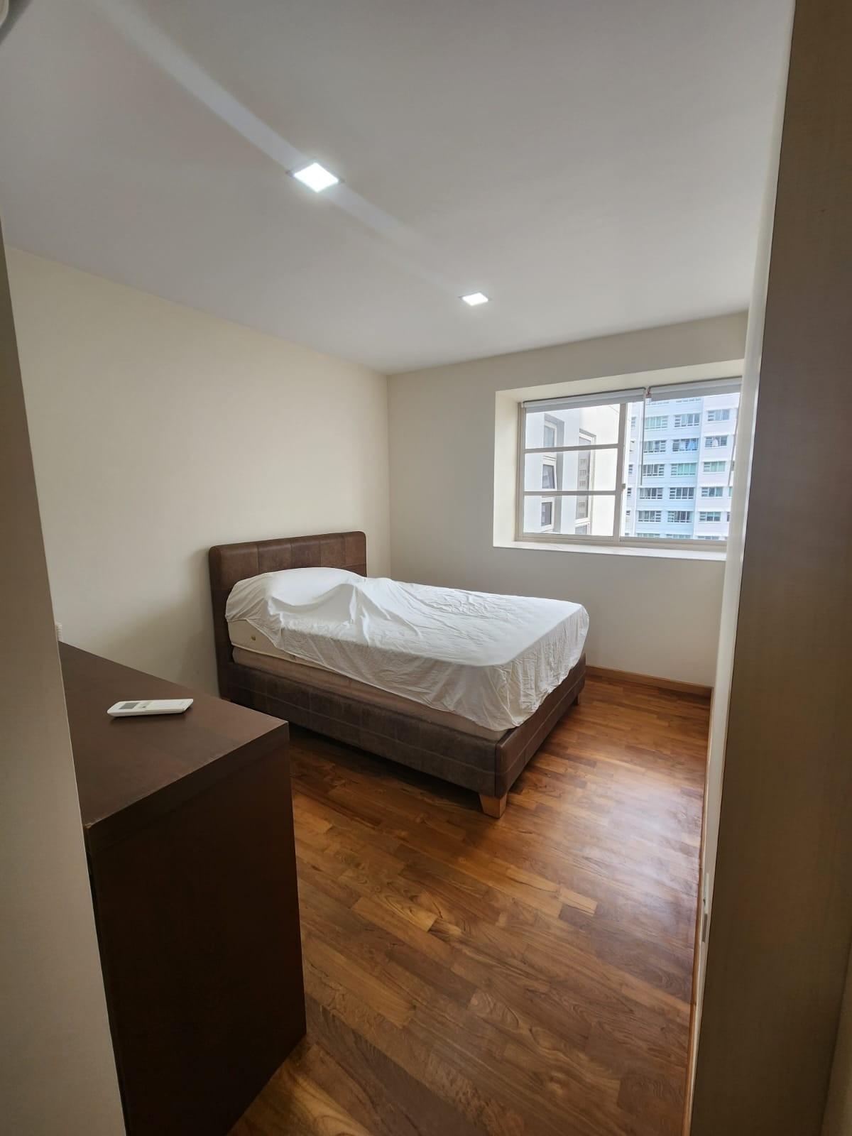 Le crescendo Condominium For Sale, $2,300,000, 3 Bed 3 Bath 1,378 sqft $1,669.00 psf