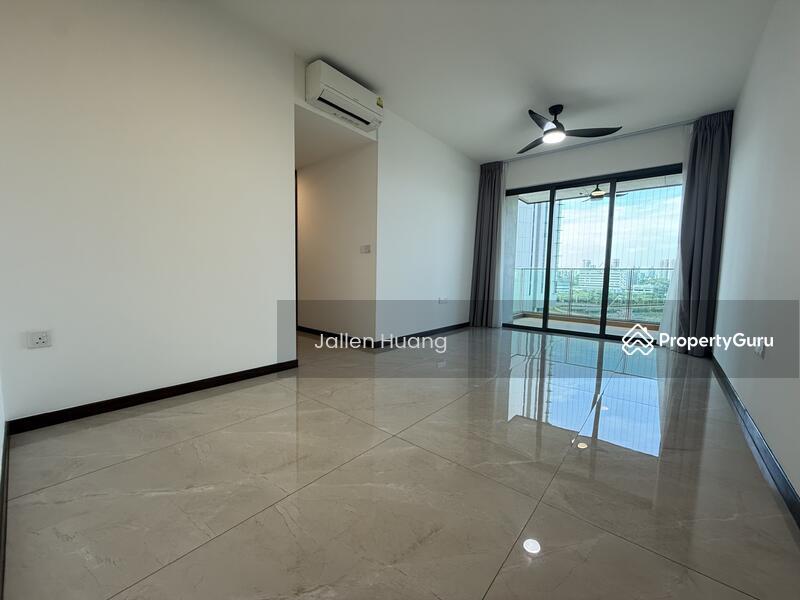 Condominium for Sale: D05, 117280