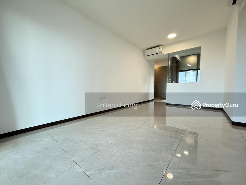 Condominium for Sale: D05, 117280