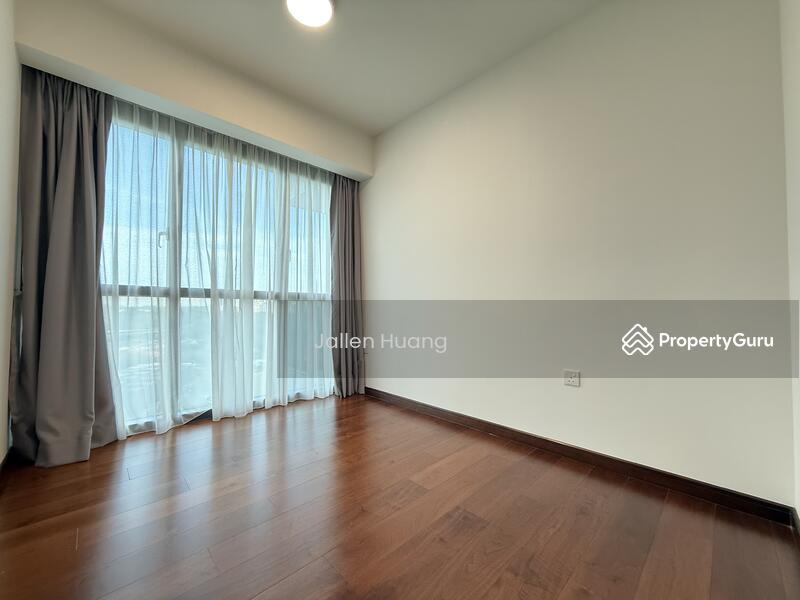 Condominium for Sale: D05, 117280